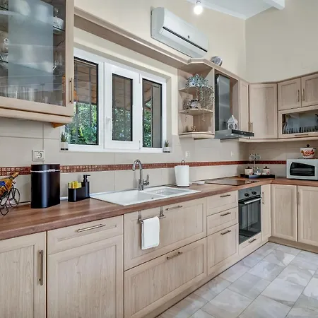 بيت للعطل Stella's House Lefkáda